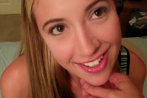 日女人b中出av中文小说电影院 Porn